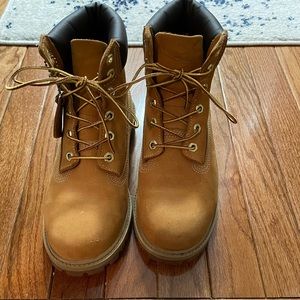 Timberland work boots, worn a total of two times. Stylish, durable, super comfy!